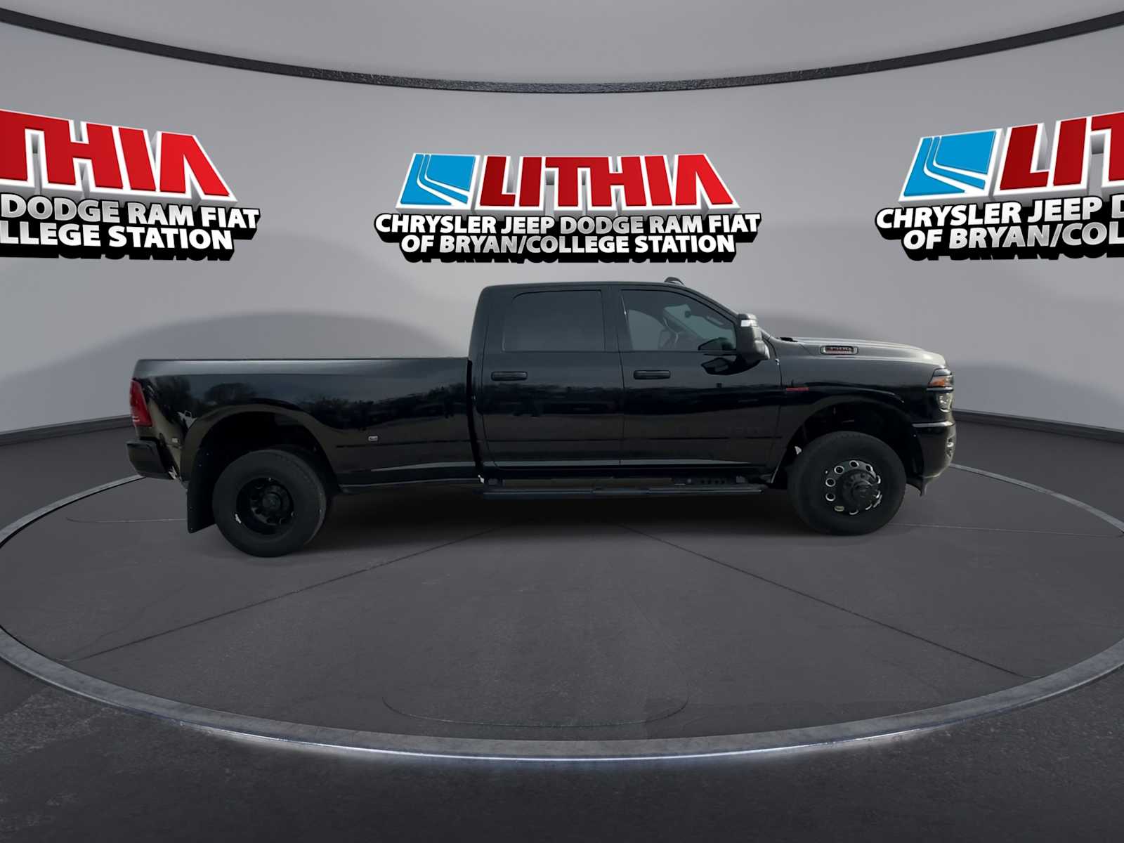 Thumbnail: 2026 RAM 3500 - 9