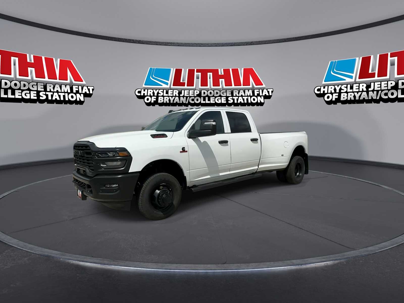 New 2026 Ram 3500 TRADESMAN CREW CAB 4X4 Pickup
