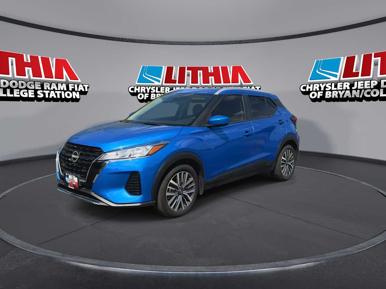 Thumbnail: 2024 Nissan Kicks - 4