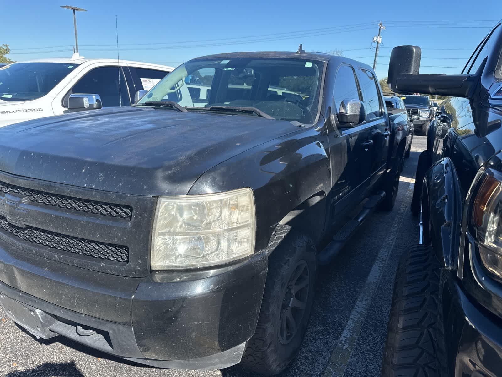 Thumbnail: 2008 Chevrolet Silverado 1500 - 3