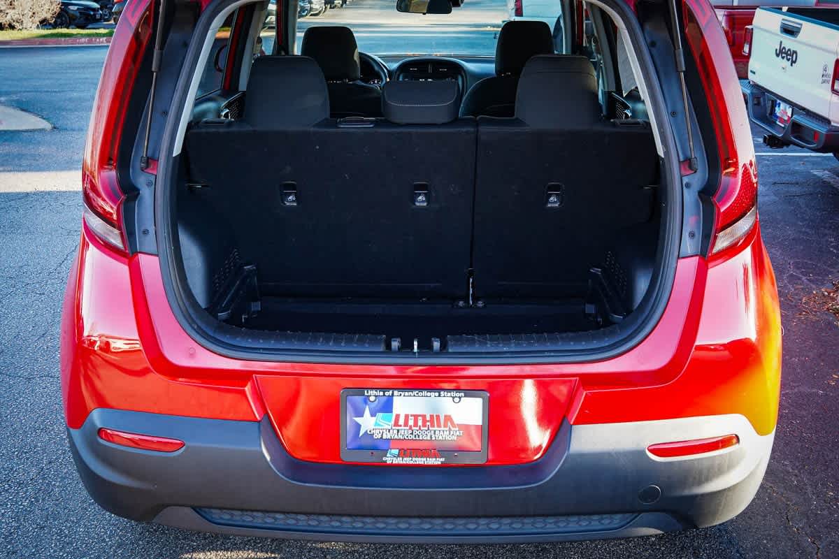 Thumbnail: 2021 Kia Soul - 32