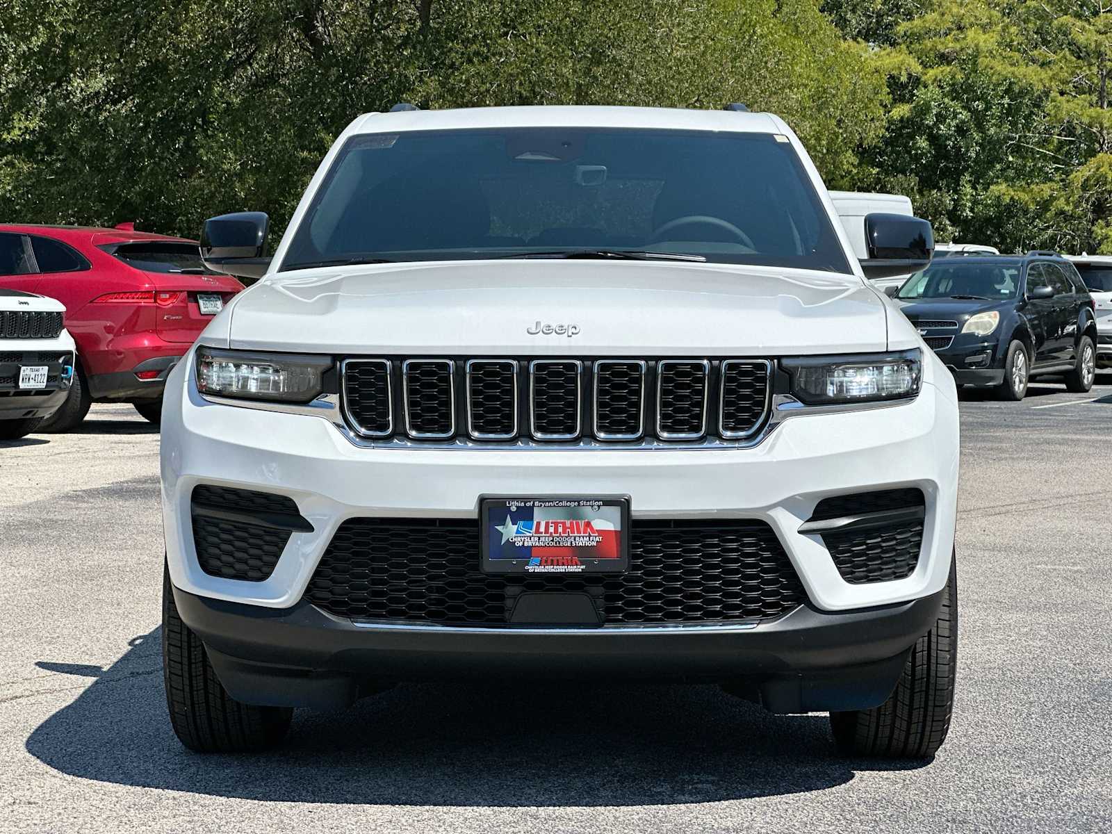 Thumbnail: 2025 Jeep Grand Cherokee - 10