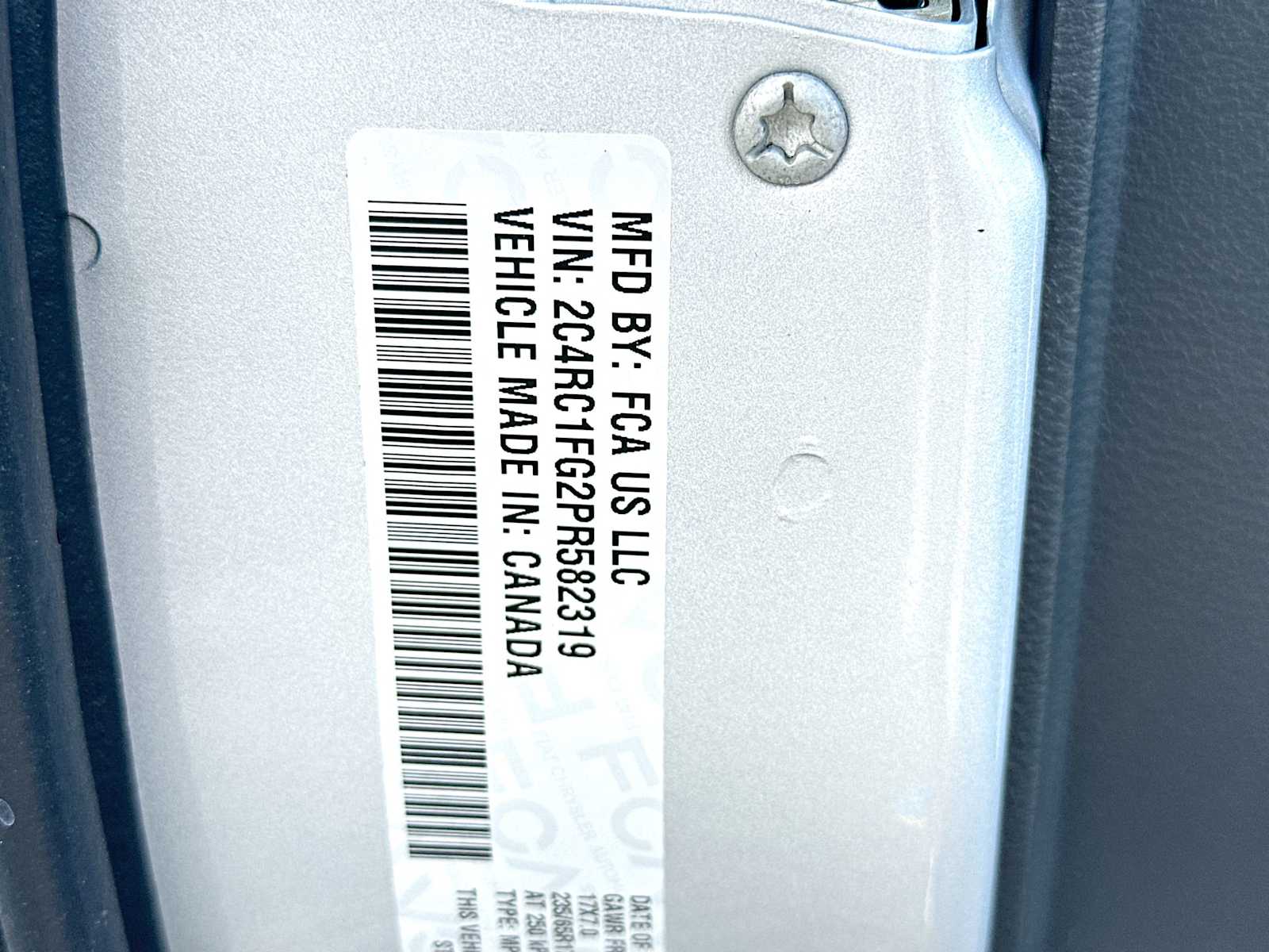 Thumbnail: 2023 Chrysler Pacifica - 22