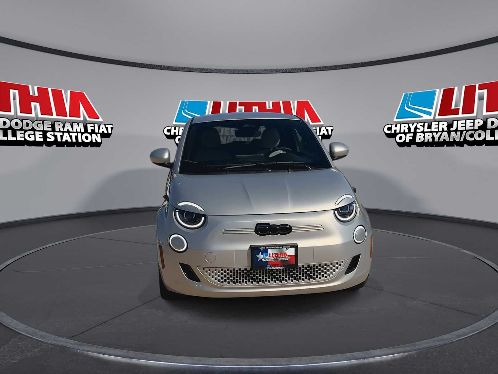 Thumbnail: 2025 Fiat 500e - 3