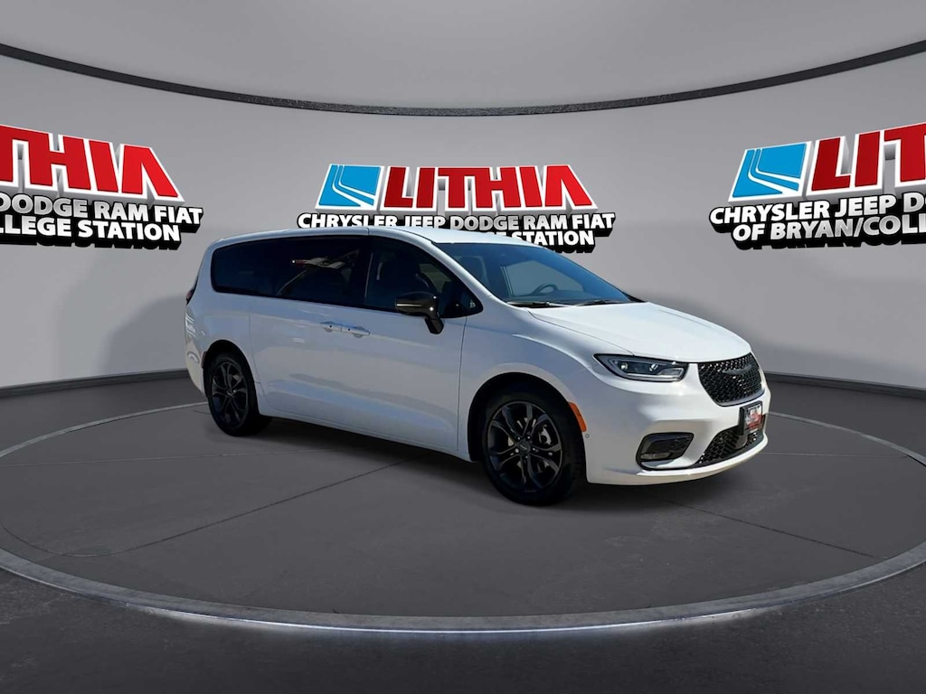 New 2026 Chrysler Pacifica SELECT Passenger Van