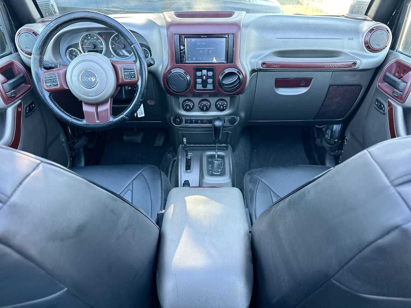 Thumbnail: 2016 Jeep Wrangler - 25