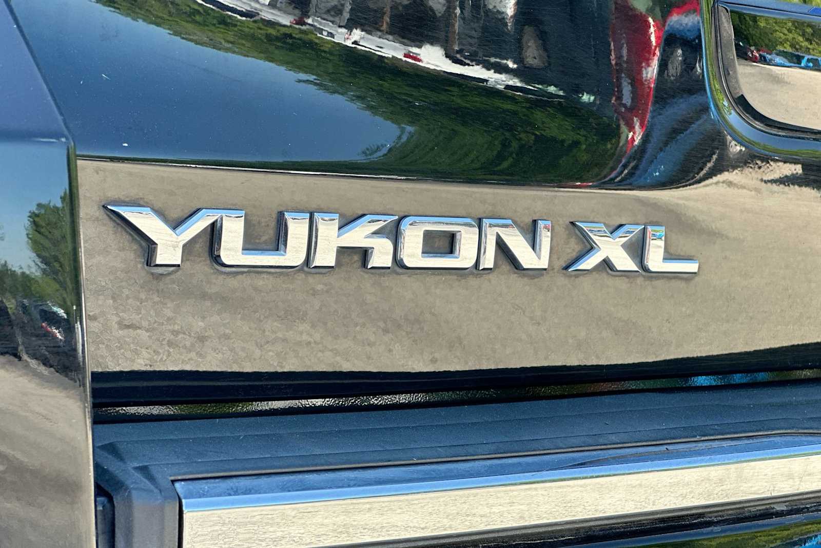 2018 GMC Yukon XL Denali 15