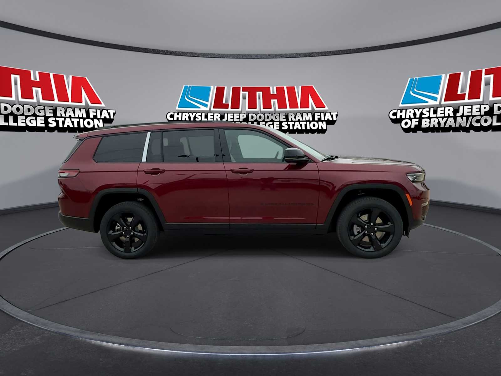 Thumbnail: 2025 Jeep Grand Cherokee - 9