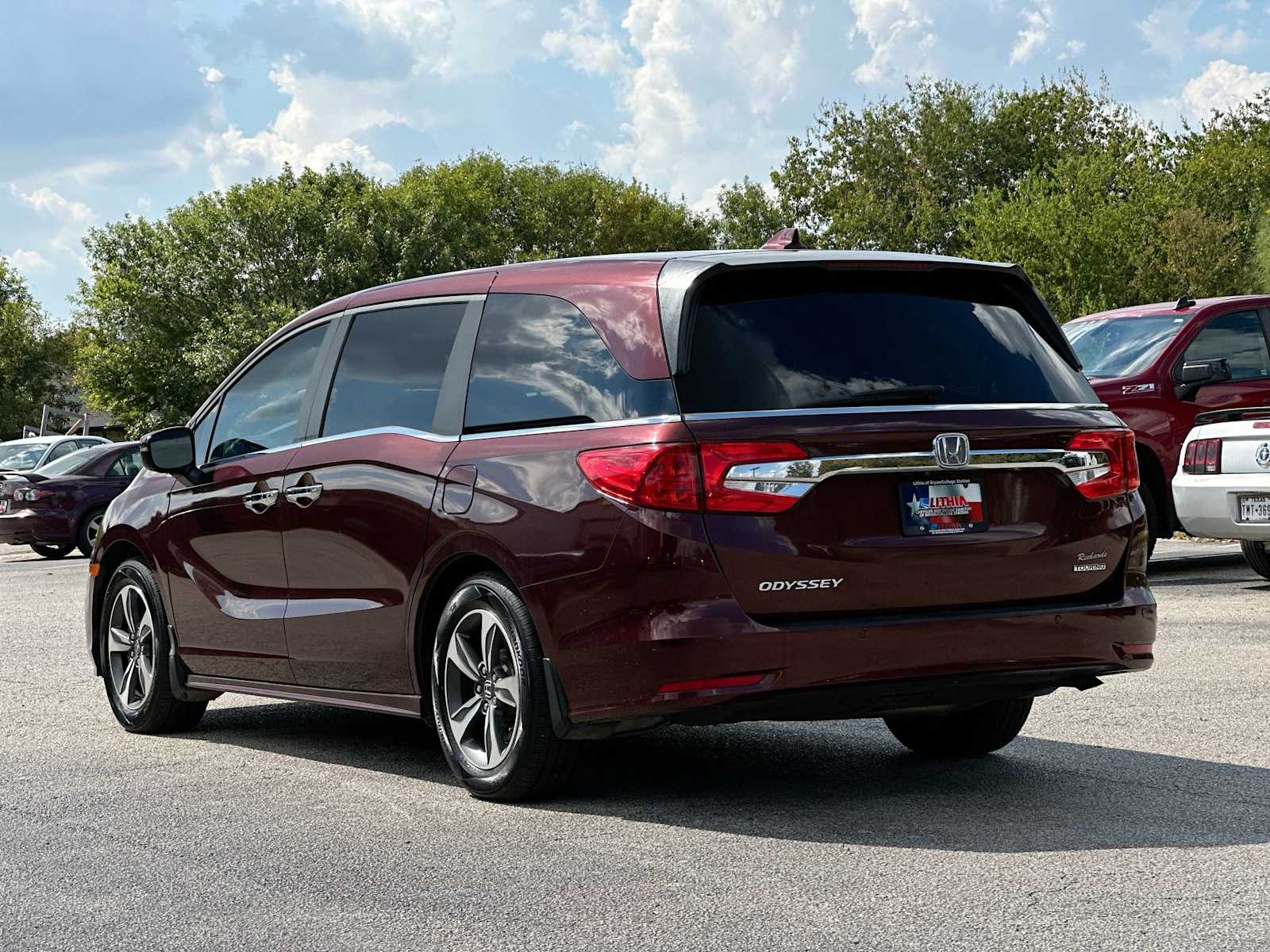 Thumbnail: 2018 Honda Odyssey - 13