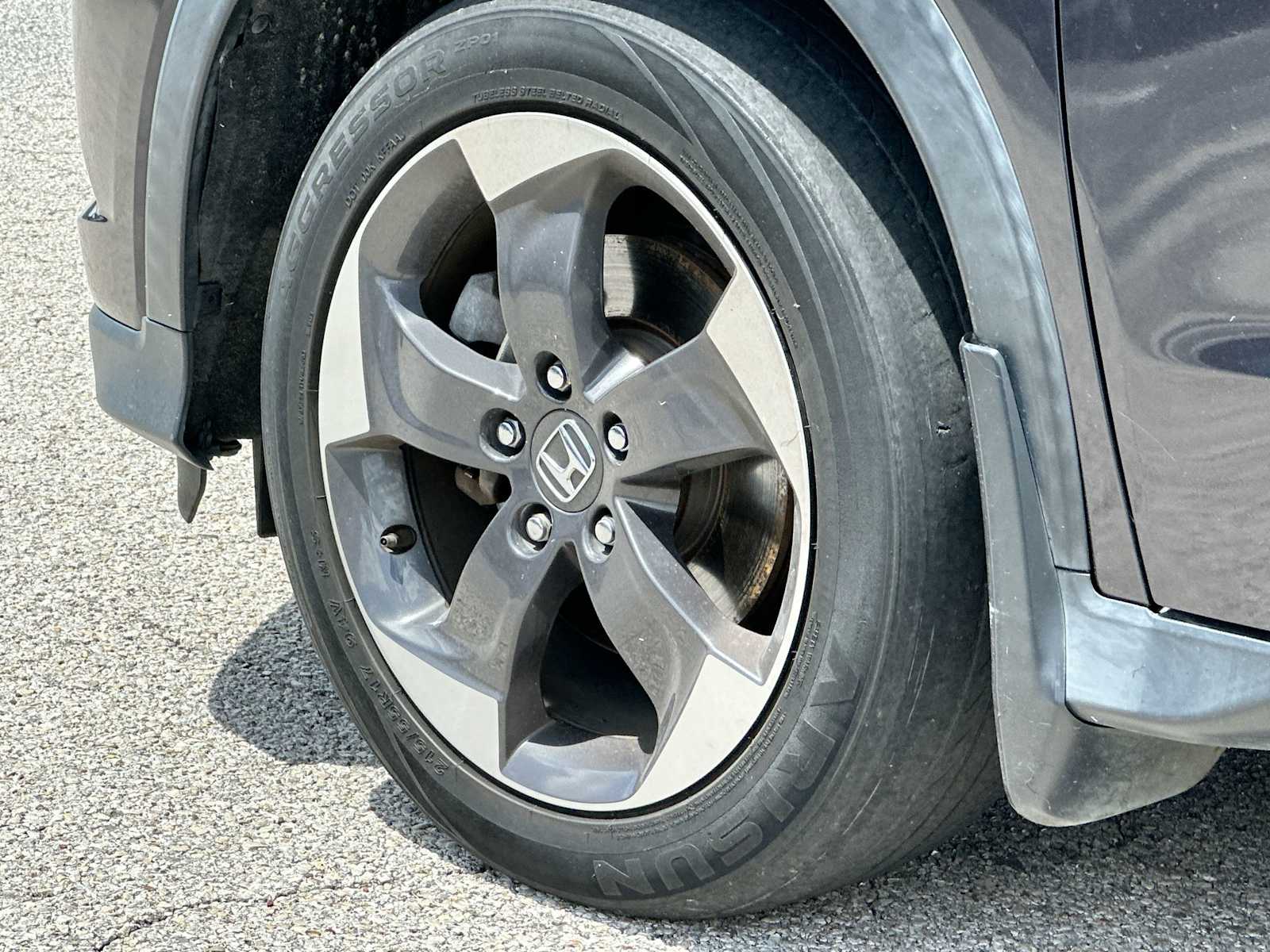 Thumbnail: 2018 Honda HR-V - 11