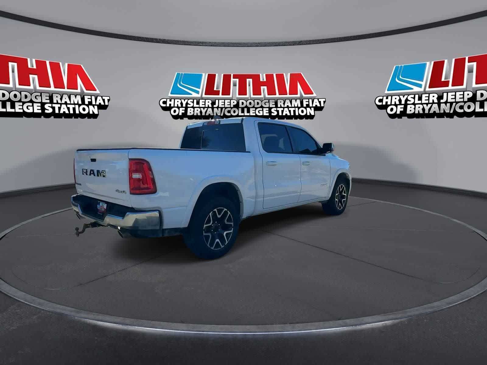 Thumbnail: 2025 RAM 1500 - 8