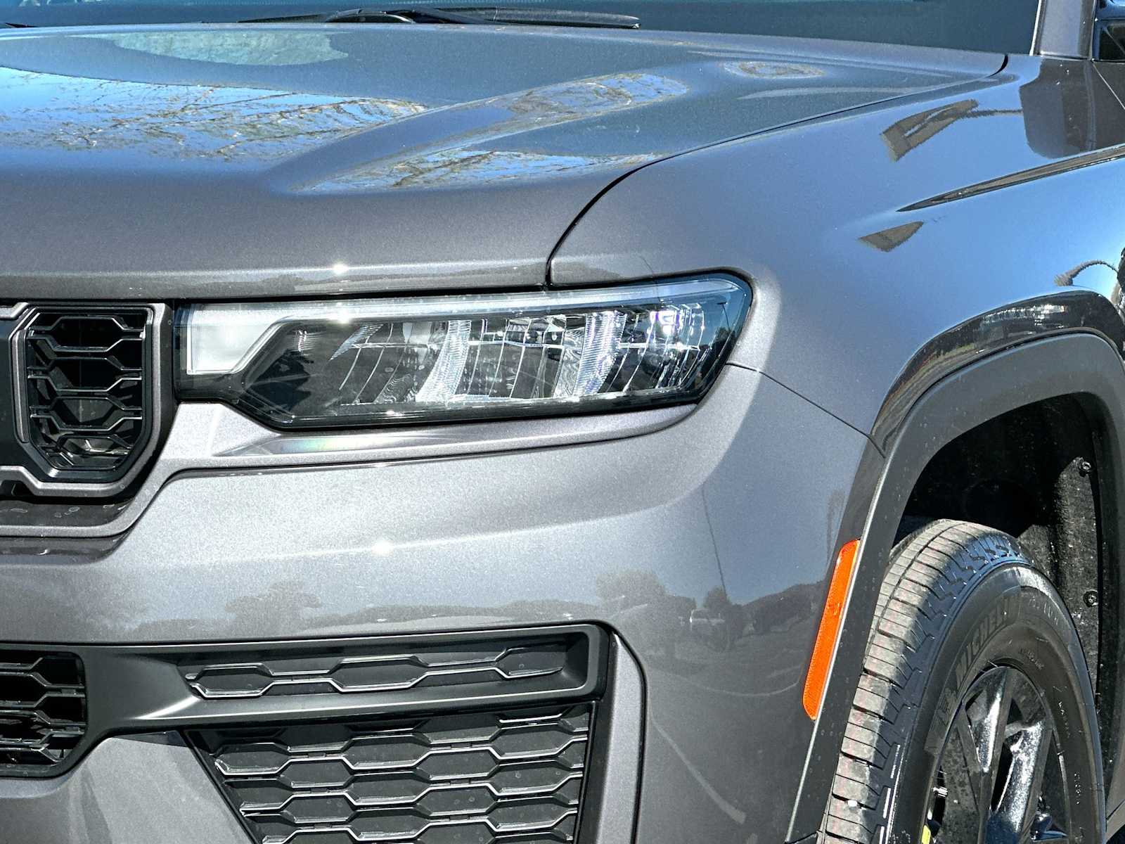 Thumbnail: 2026 Jeep Grand Cherokee - 16