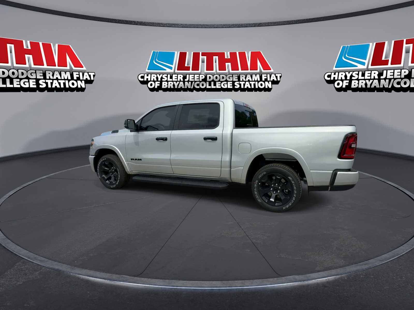 New 2026 Ram 1500 BIGHORN/LONESTAR CREW 4X4 Pickup