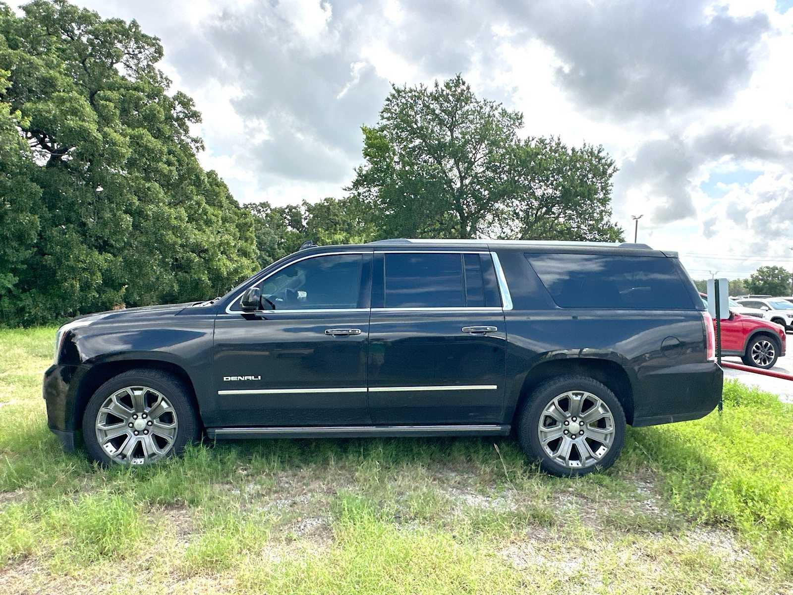 Thumbnail: 2016 GMC Yukon XL - 5