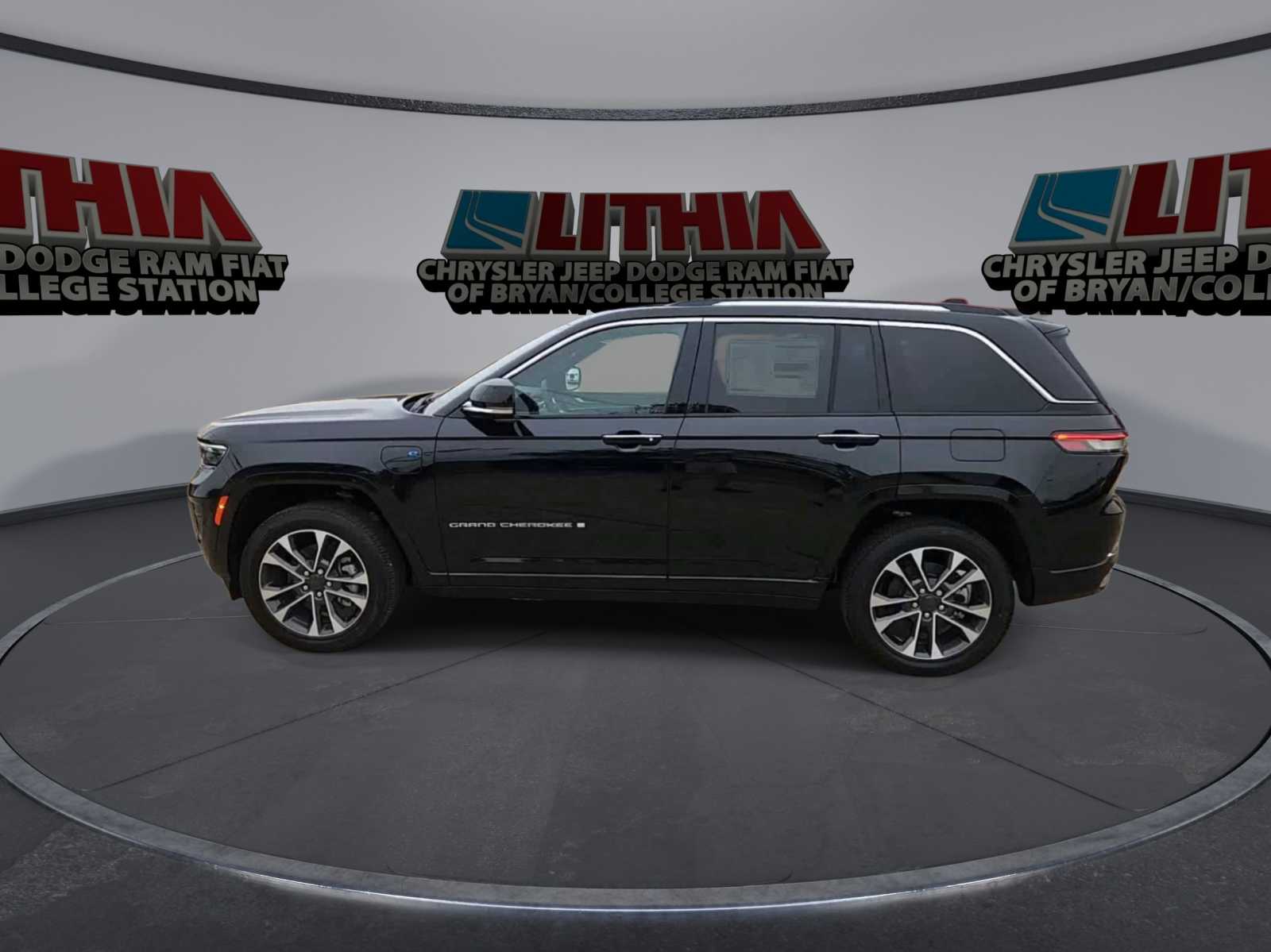 2024 Jeep Grand Cherokee Overland 4xe 5