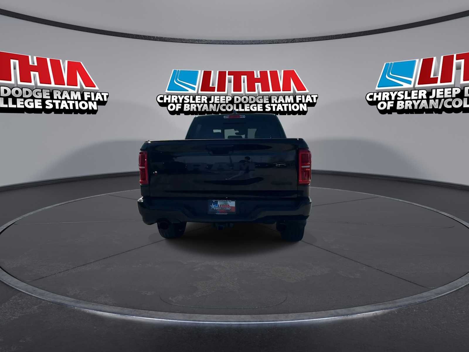 Thumbnail: 2026 RAM 1500 - 7