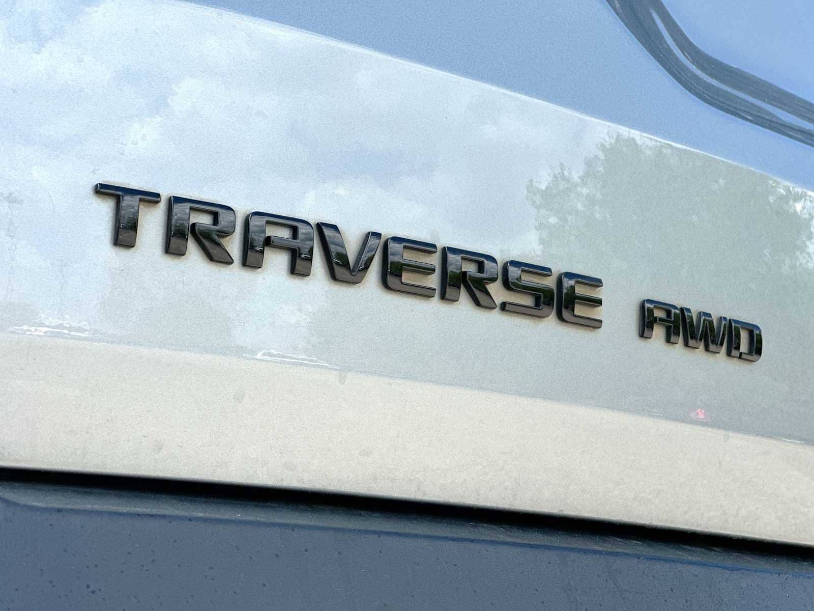 Thumbnail: 2023 Chevrolet Traverse - 15