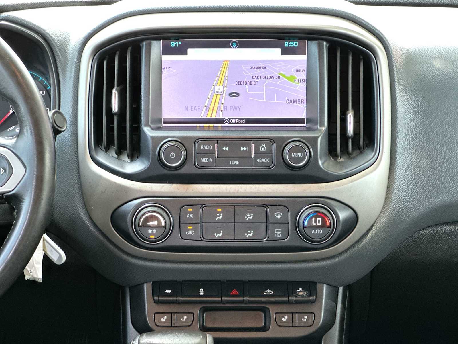 Thumbnail: 2016 Chevrolet Colorado - 26