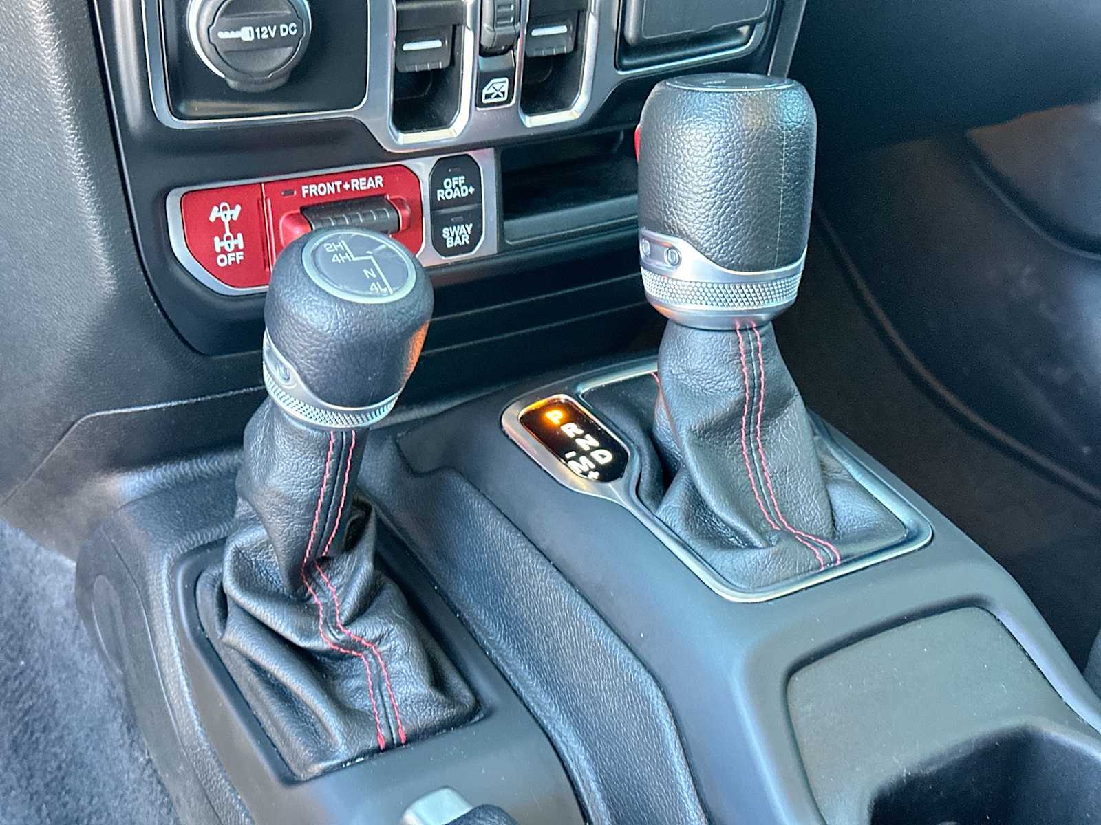 Thumbnail: 2023 Jeep Wrangler - 21