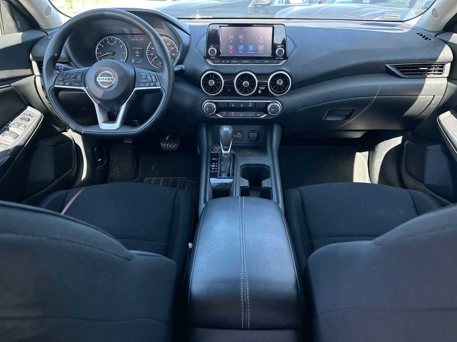 Thumbnail: 2021 Nissan Sentra - 25