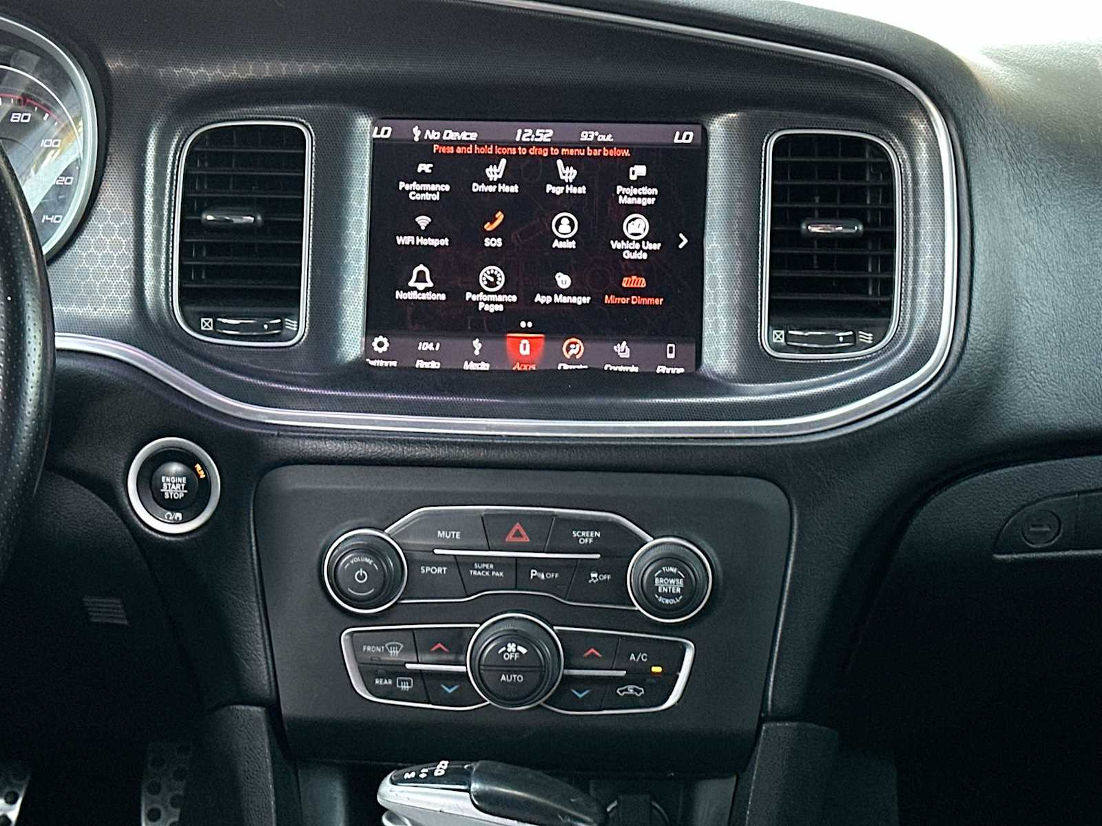 Thumbnail: 2018 Dodge Charger - 26