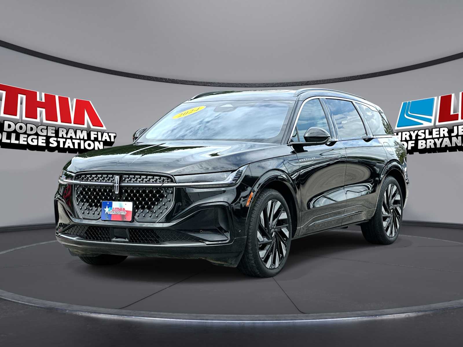 2024 Lincoln Nautilus Black Label AWD's photo