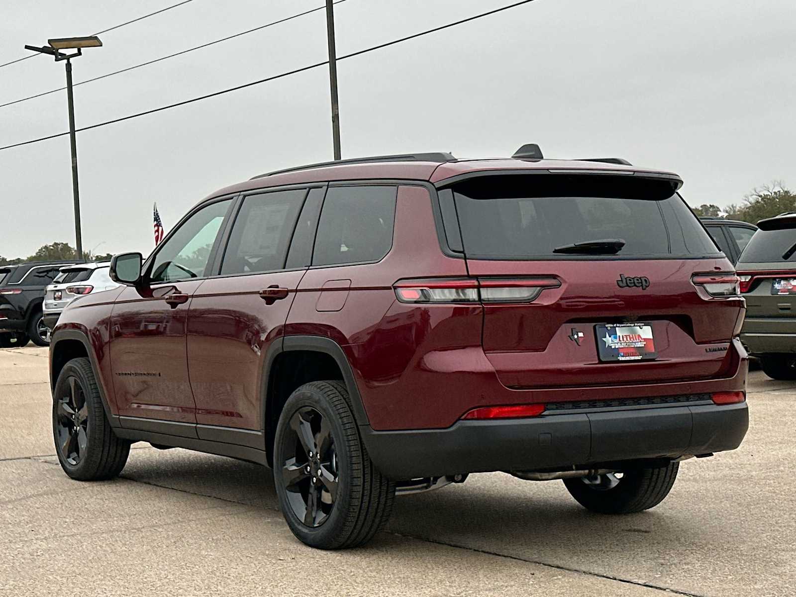 Thumbnail: 2025 Jeep Grand Cherokee - 13