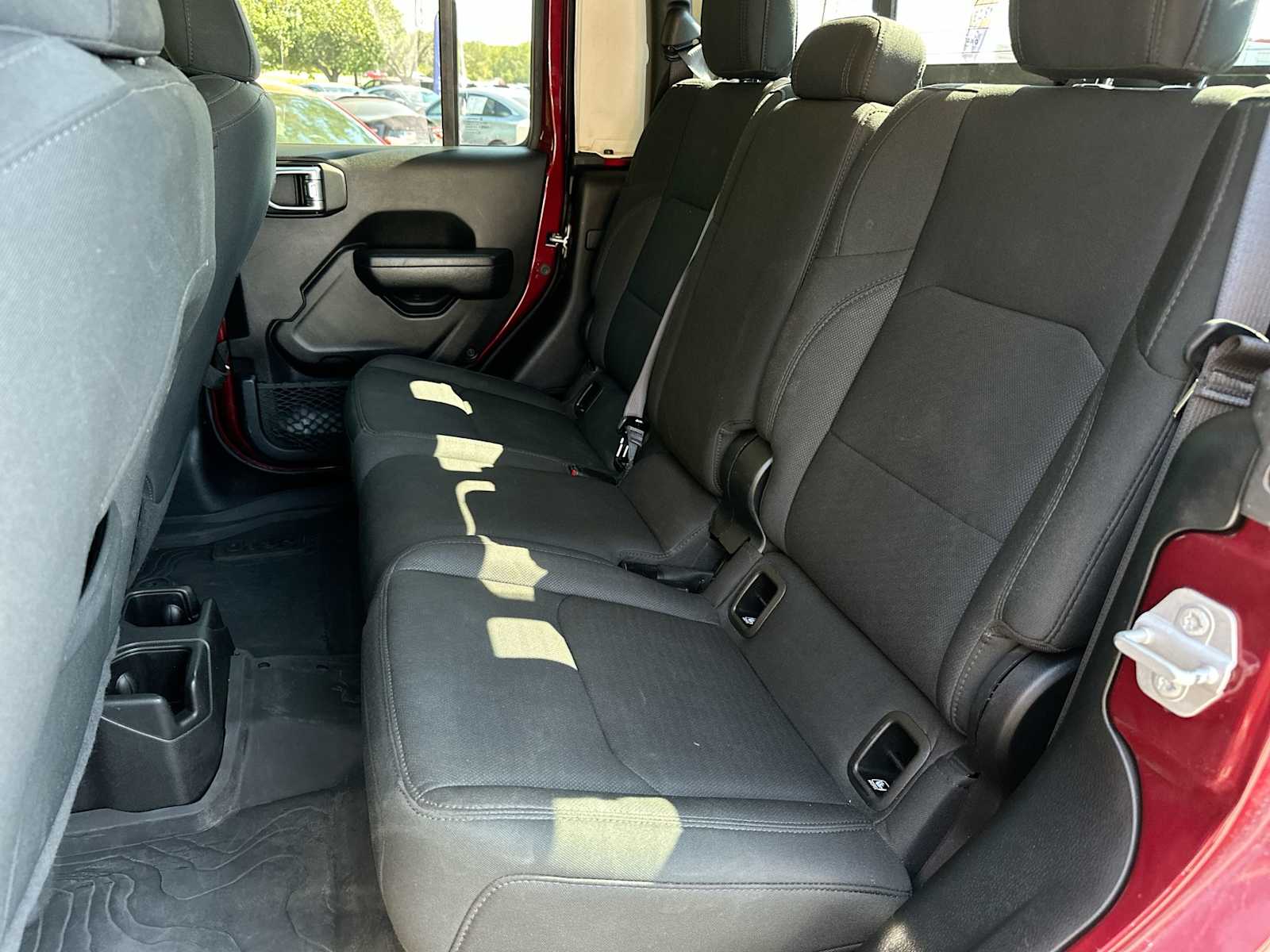 Thumbnail: 2022 Jeep Gladiator - 23