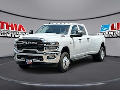 2025 Ram 3500 TRADESMAN CREW CAB 4X4 8' BOX Pickup Bryan, TX