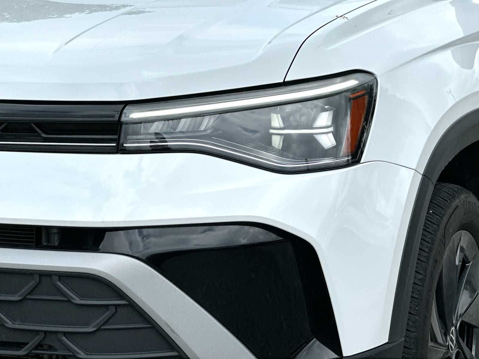 Thumbnail: 2025 Volkswagen Taos - 15