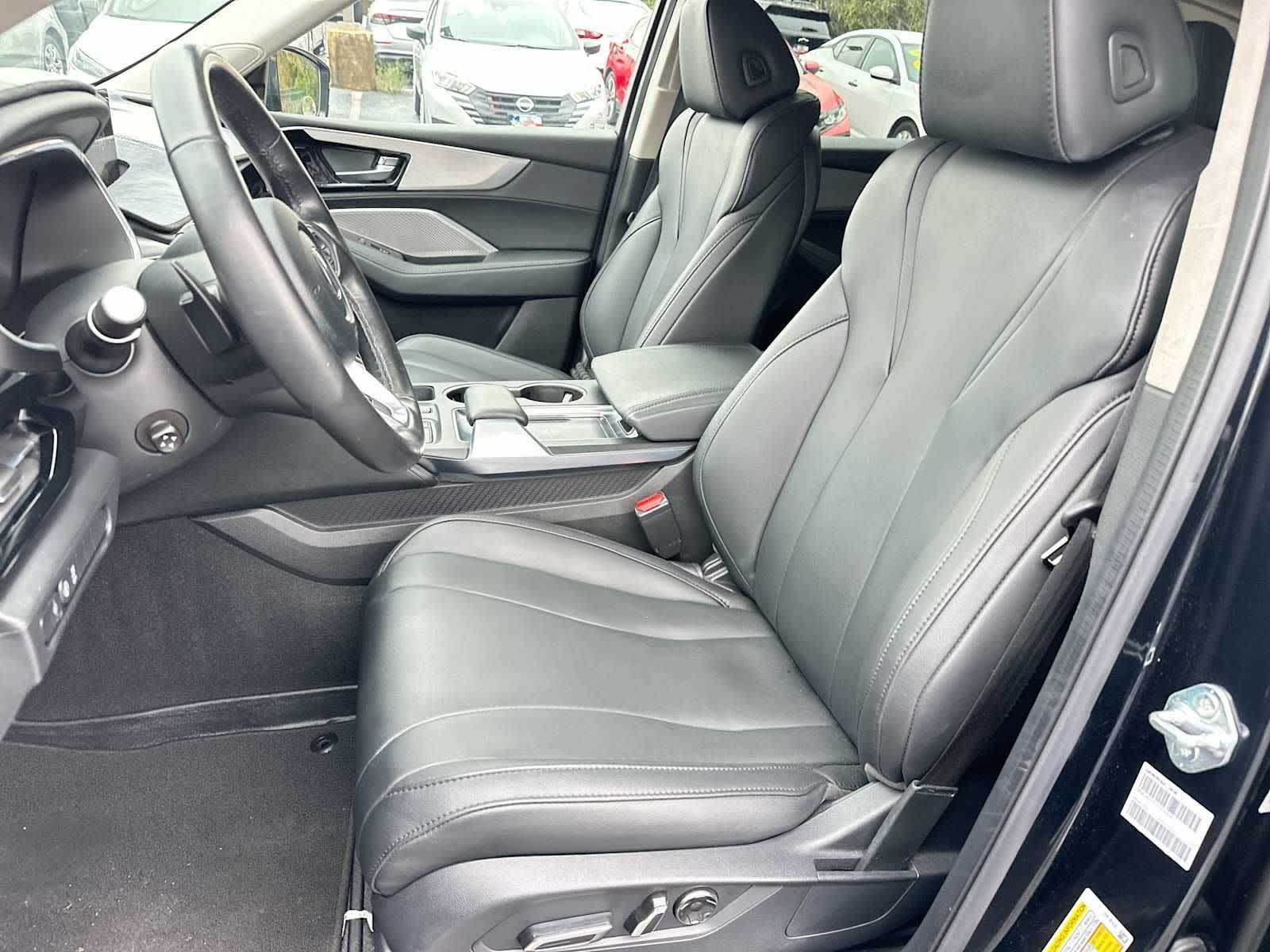 Thumbnail: 2024 Acura MDX - 17