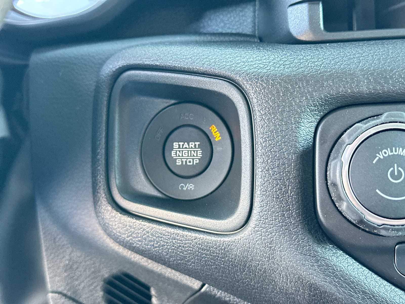 Thumbnail: 2026 Jeep Wrangler - 28