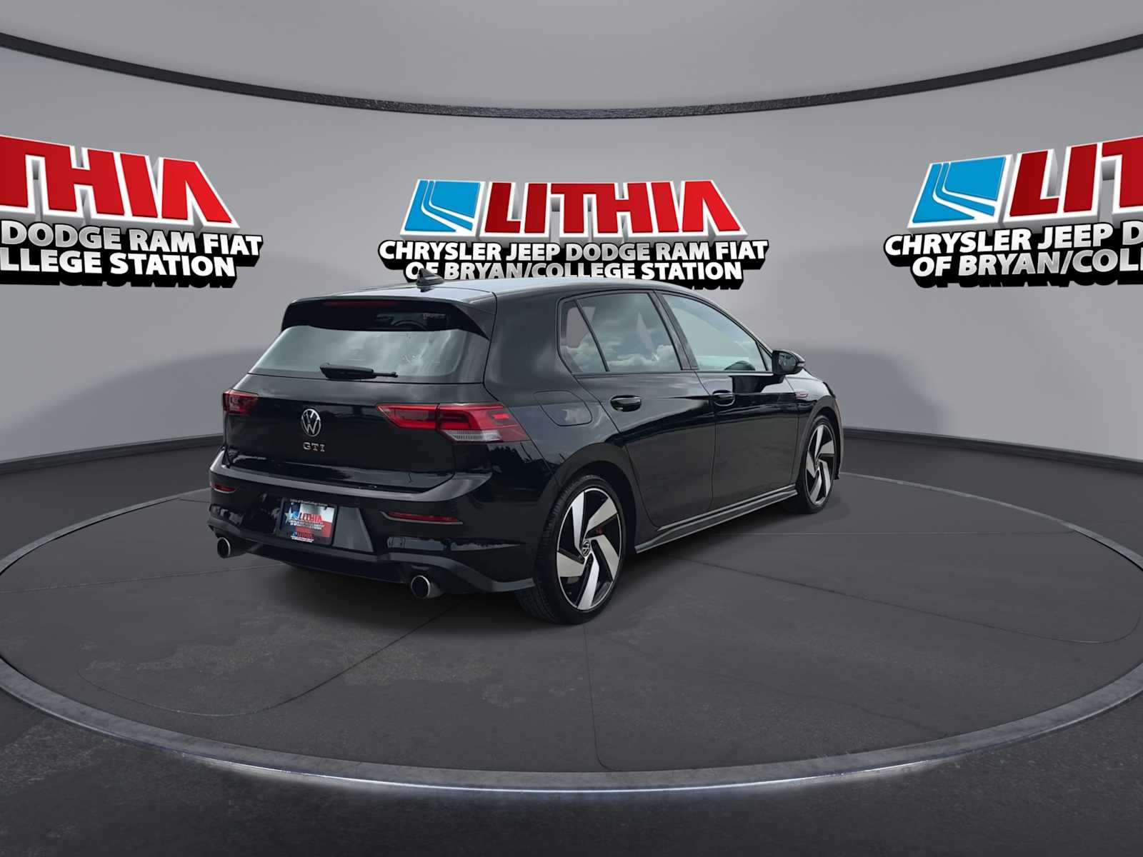 Thumbnail: 2024 Volkswagen Golf - 8