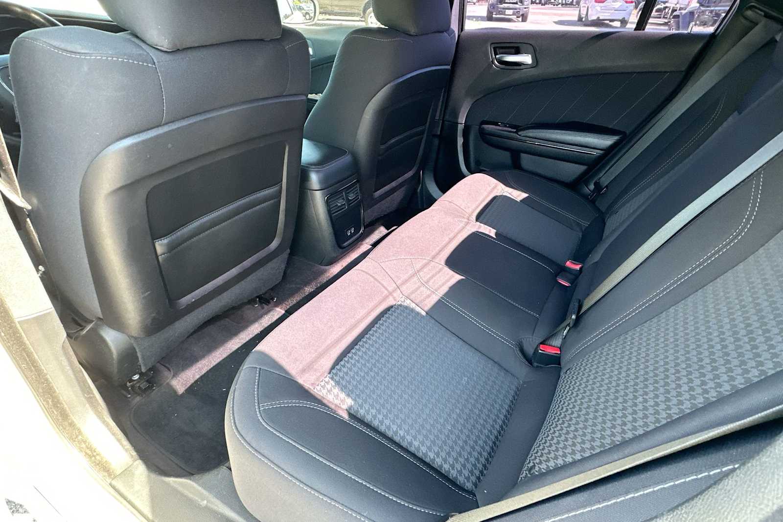 Thumbnail: 2019 Dodge Charger - 24