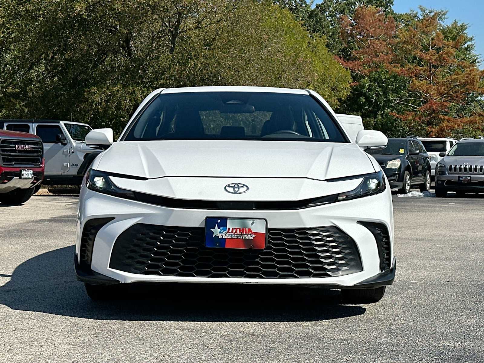 Thumbnail: 2025 Toyota Camry - 10