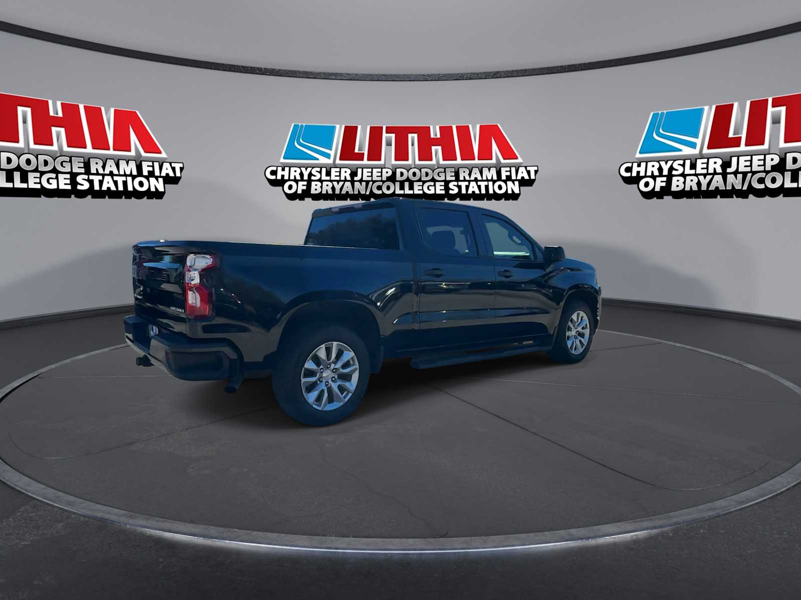 Thumbnail: 2021 Chevrolet Silverado 1500 - 8