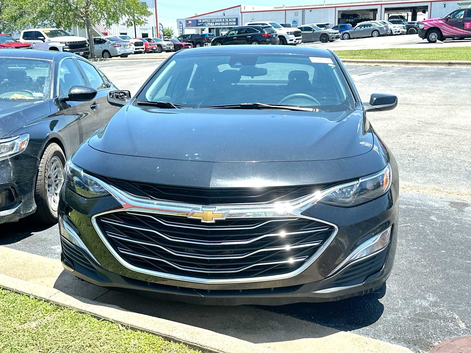 Thumbnail: 2024 Chevrolet Malibu - 2