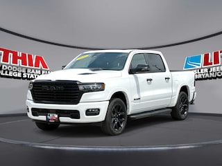 2026 Ram 1500 LARAMIE CREW CAB 4X4 5'7 BOX Pickup
