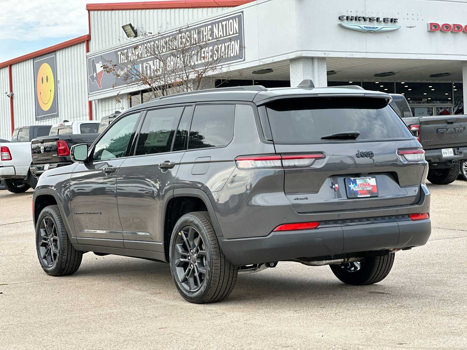 Thumbnail: 2025 Jeep Grand Cherokee - 13