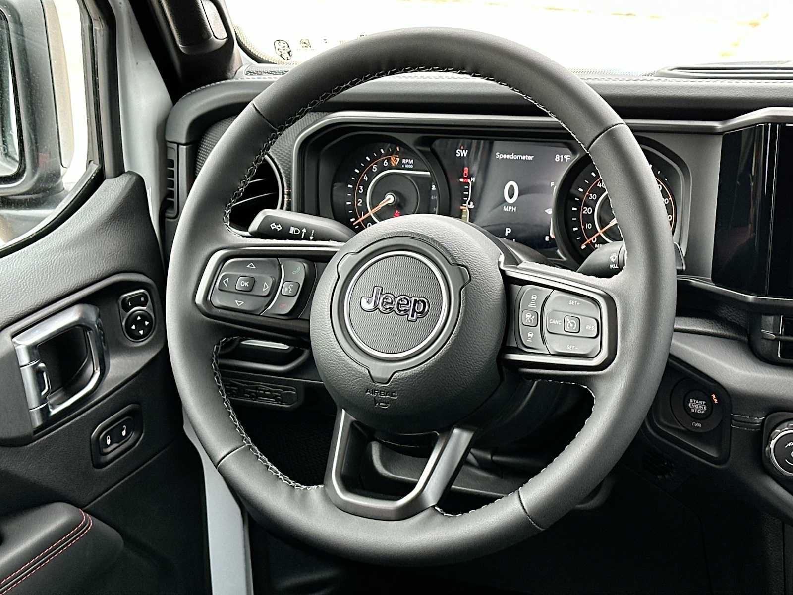 Thumbnail: 2025 Jeep Gladiator - 27