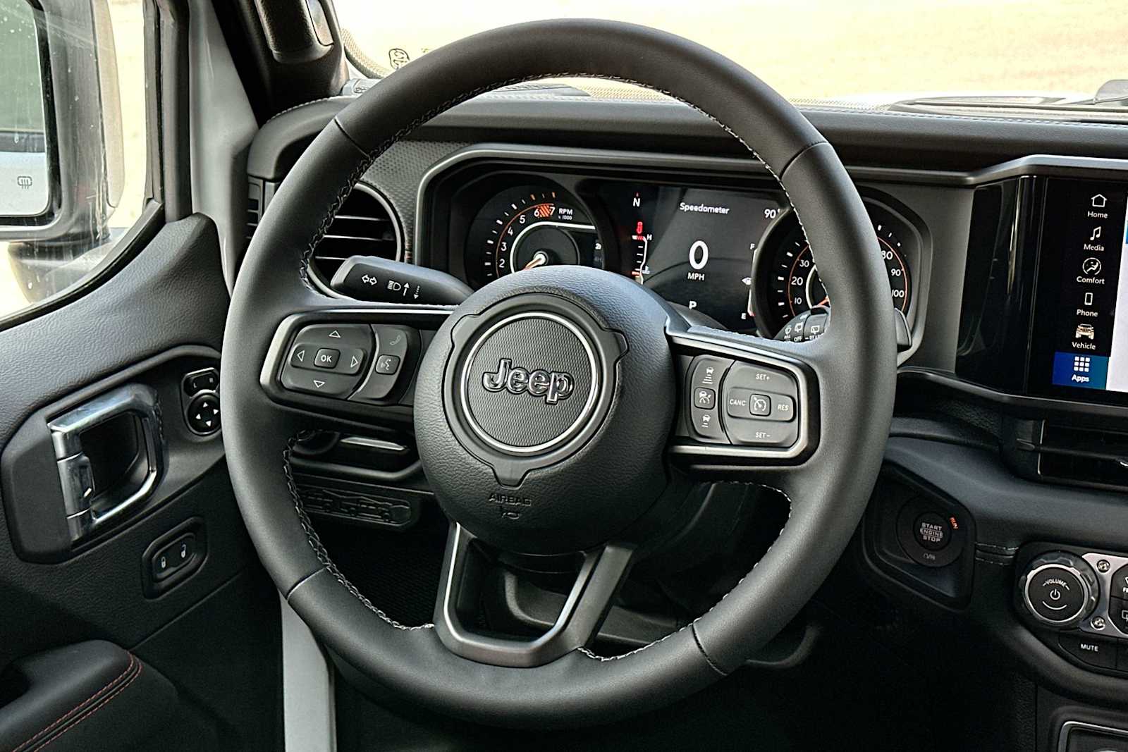 Thumbnail: 2025 Jeep Wrangler - 27
