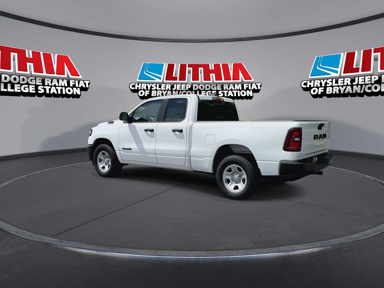 Thumbnail: 2026 RAM 1500 - 6