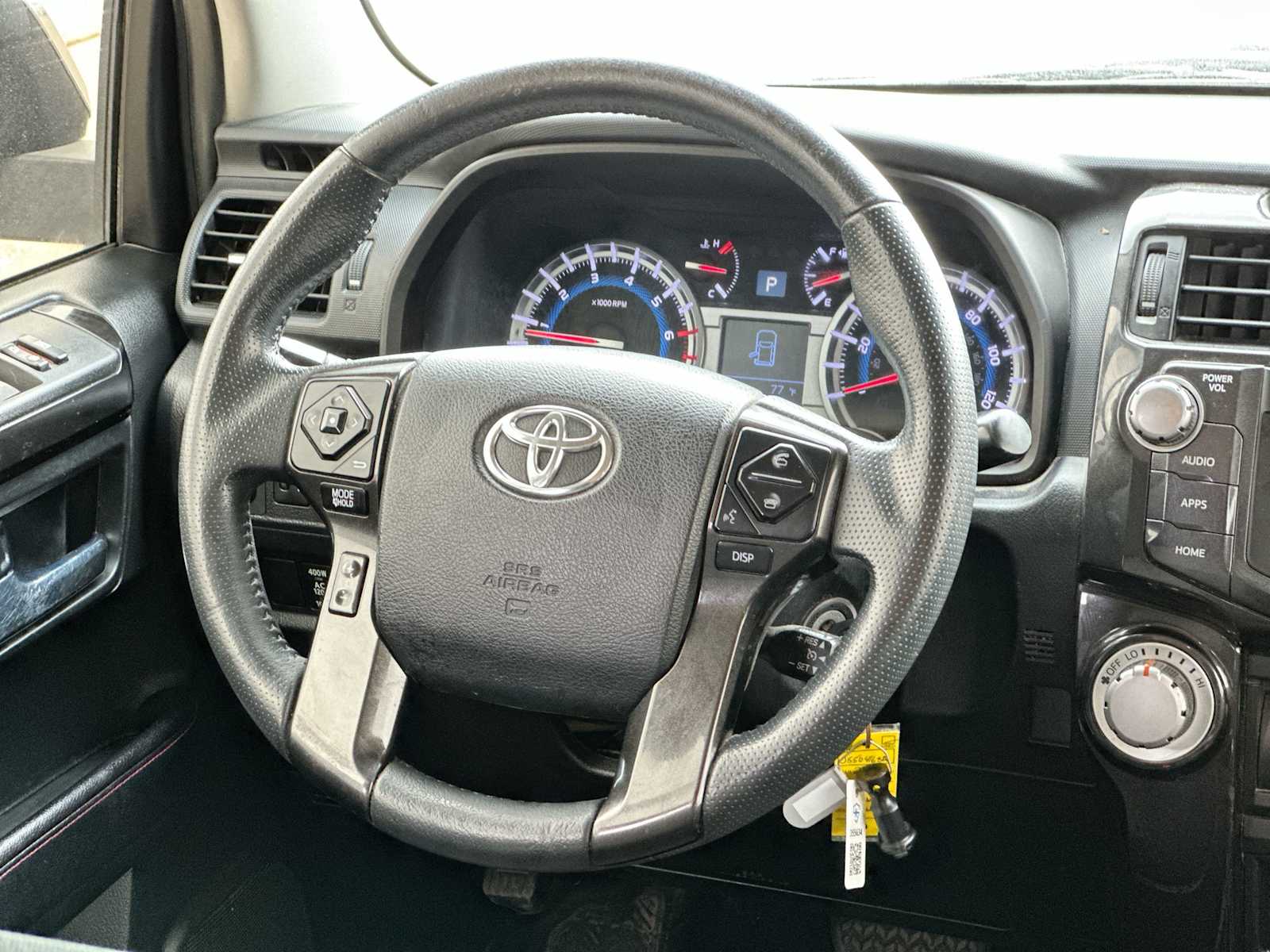 Thumbnail: 2018 Toyota 4Runner - 27