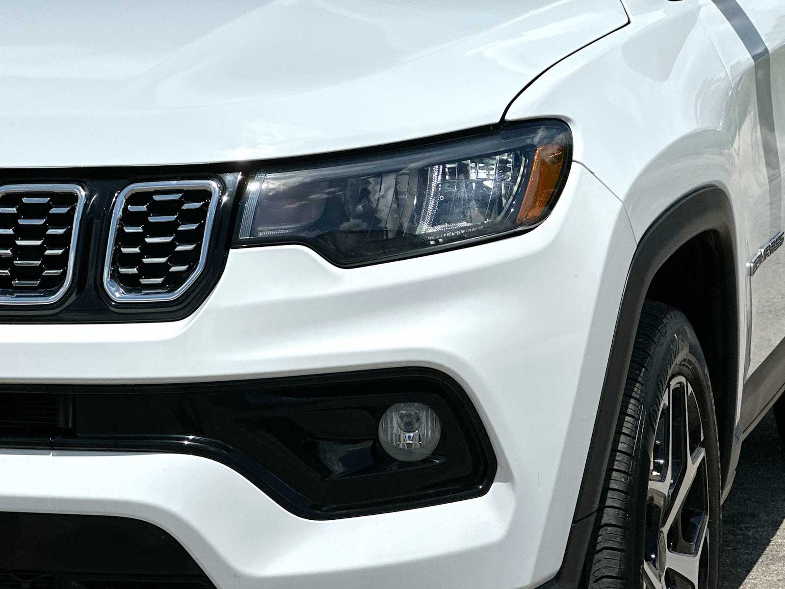 Thumbnail: 2025 Jeep Compass - 15