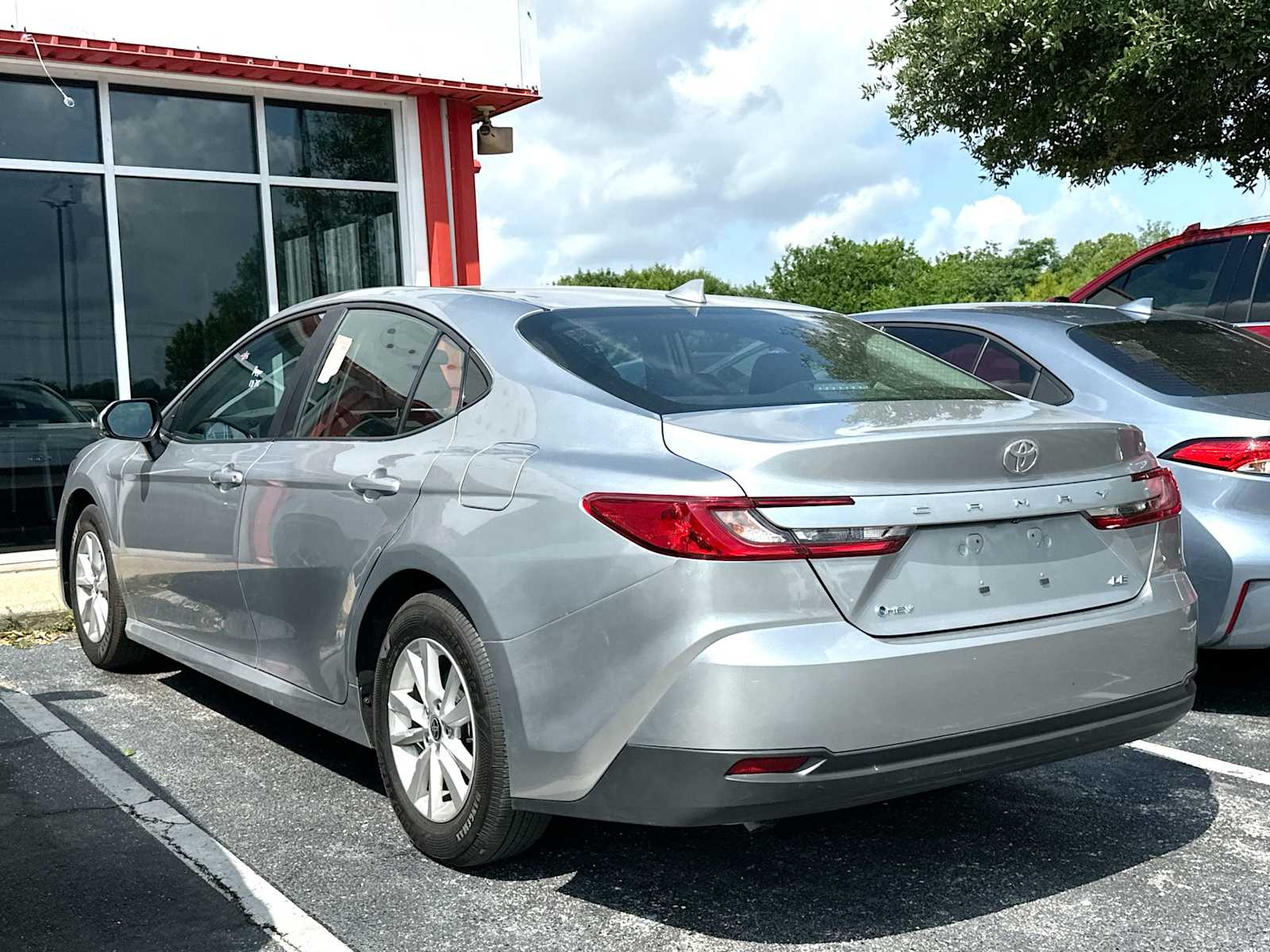 Thumbnail: 2025 Toyota Camry - 6