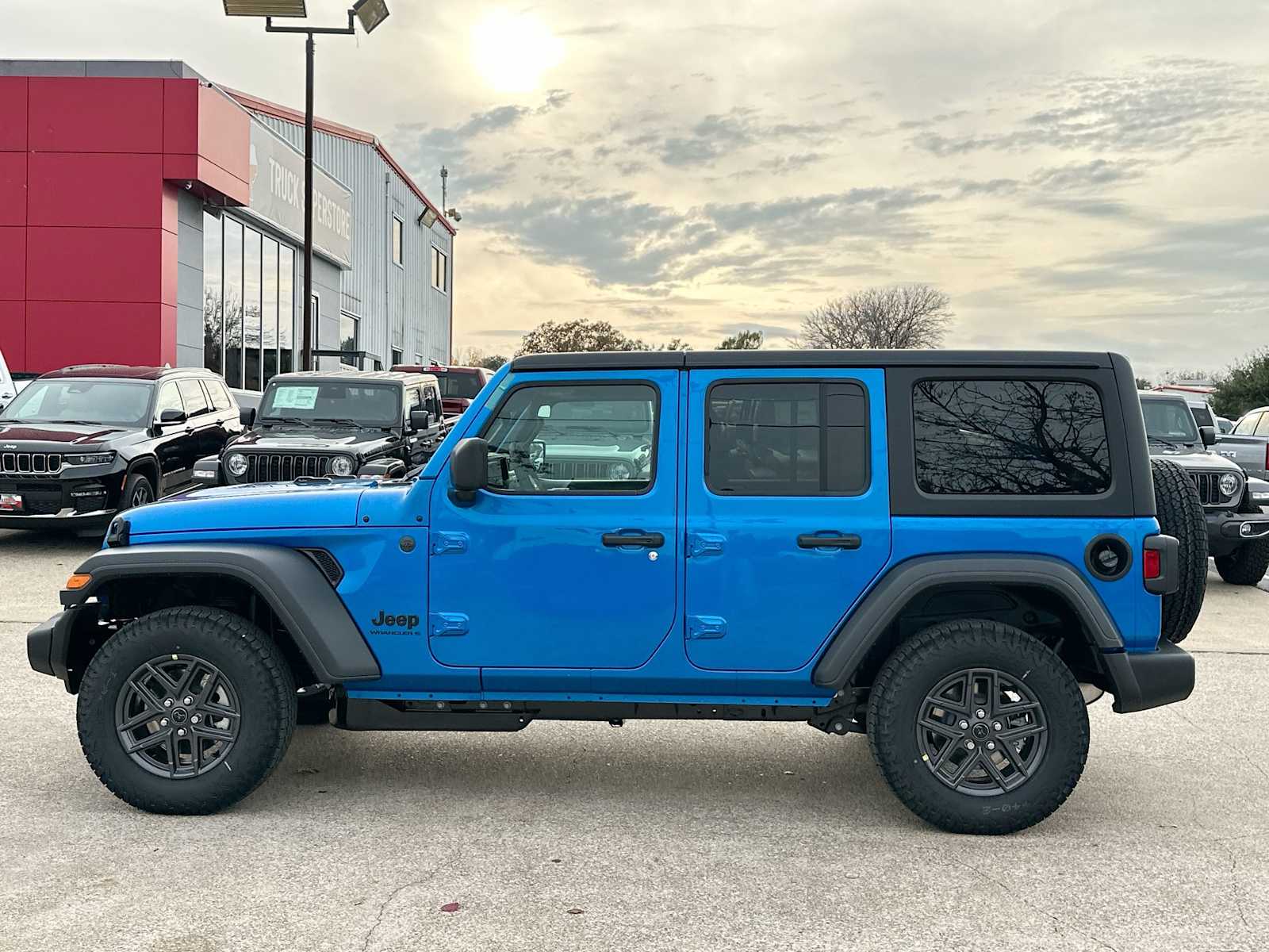 Thumbnail: 2026 Jeep Wrangler - 12