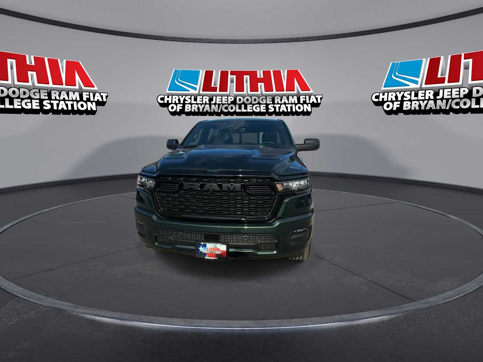 New 2027 Ram 1500 TRADESMAN CREW CAB 4X4 Pickup