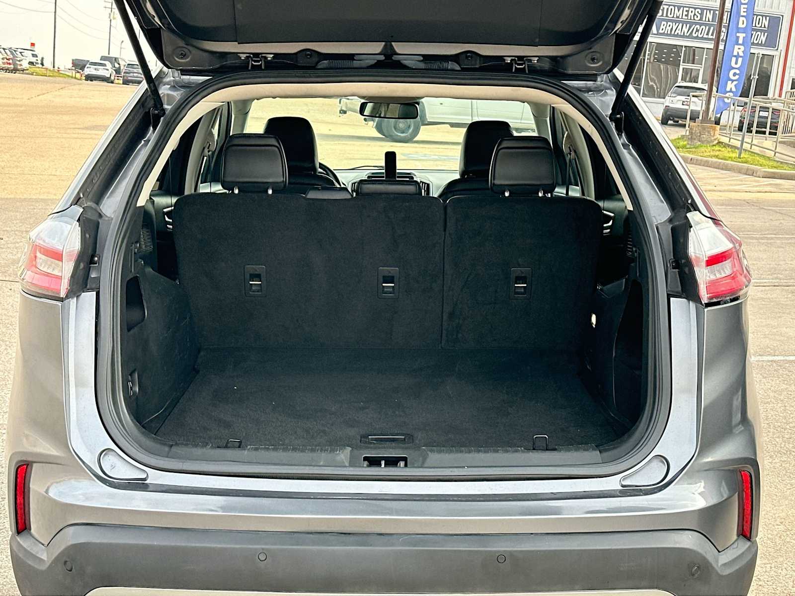 Thumbnail: 2023 Ford Edge - 28