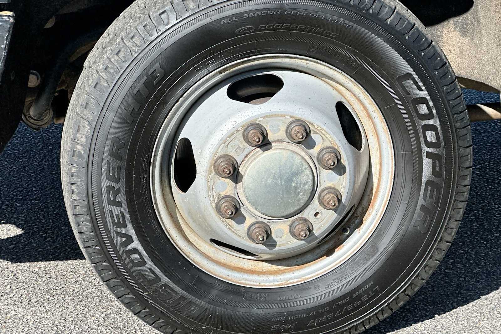 Thumbnail: 2022 Chevrolet Silverado 3500 - 11