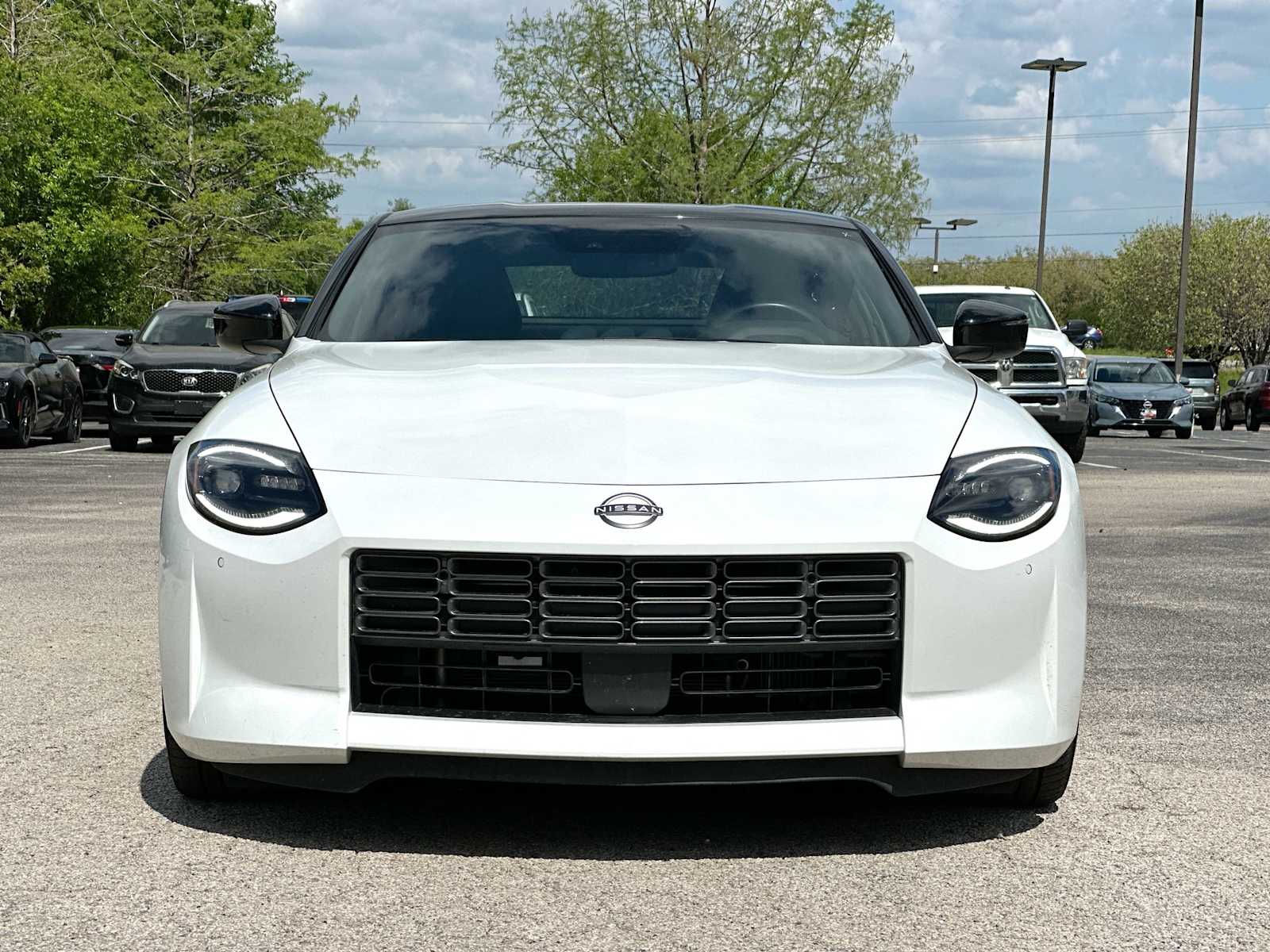 Thumbnail: 2024 Nissan Z - 10